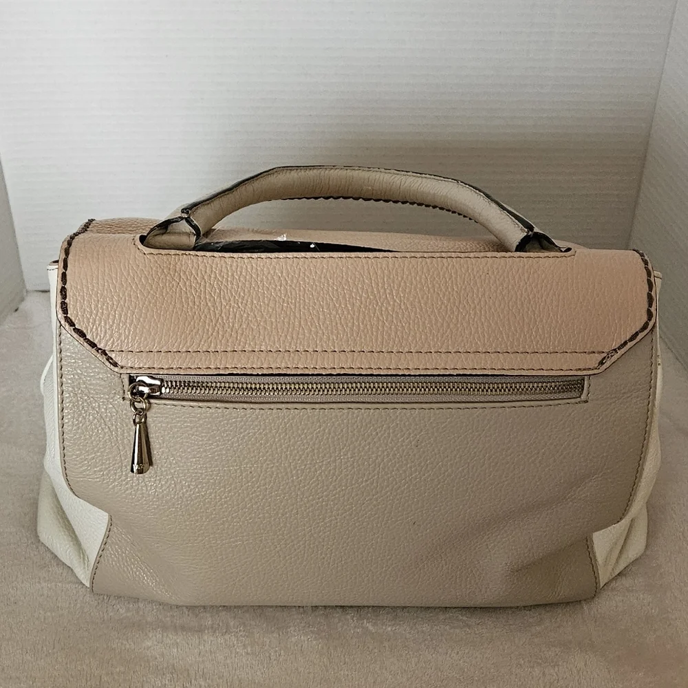 Plinio Visona Elegant Beige and Cream Women's Leather Handbag - Picture 2 of 6